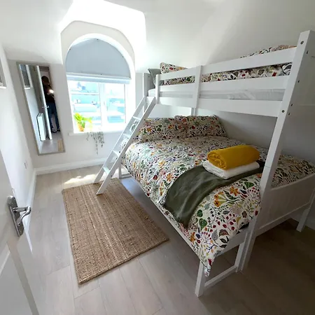 Apartment Penthouse Sea View In *