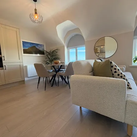 Penthouse Sea View In *